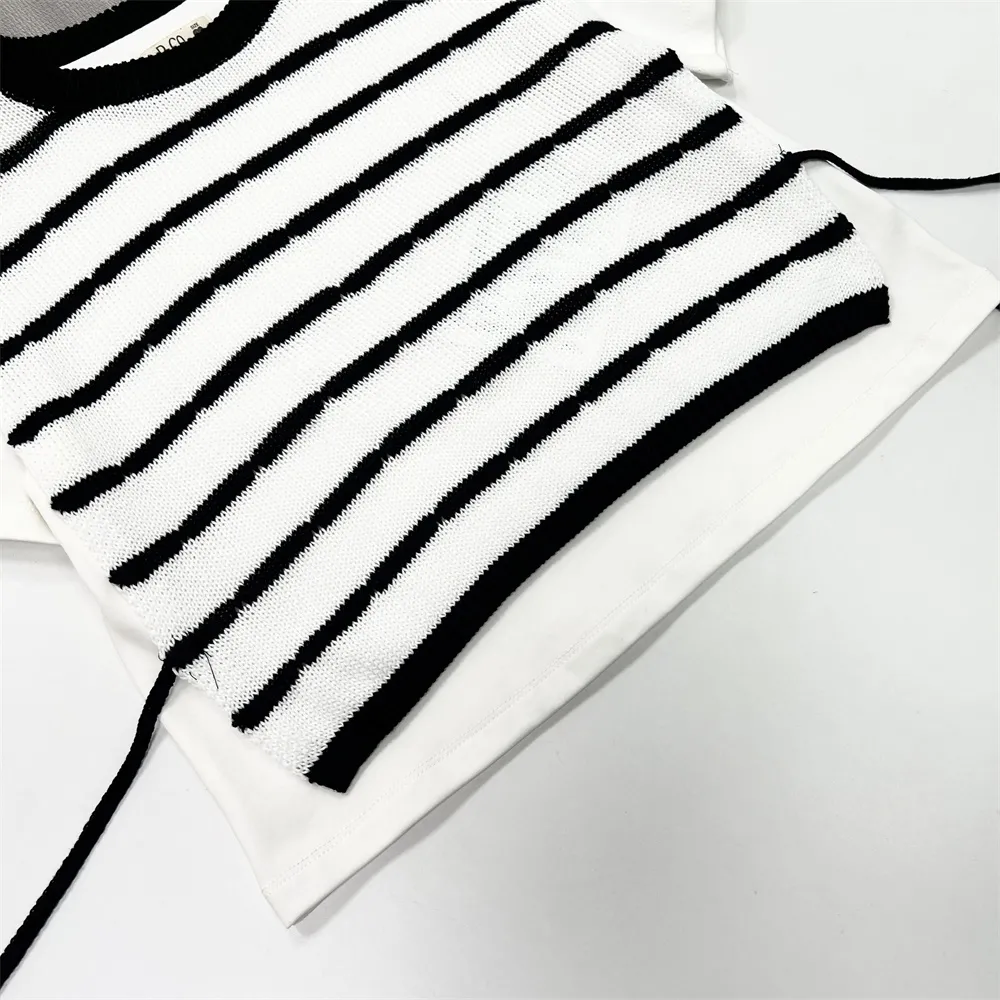 Custom women's striped top Side-opening lace-up design Sexy T-shirt