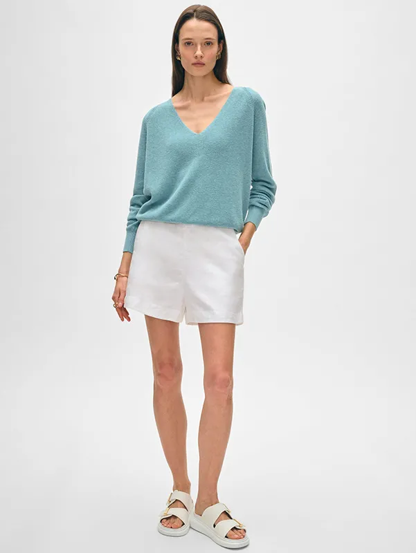 Women&rsquo;s V-neck Blue Solid Sweater