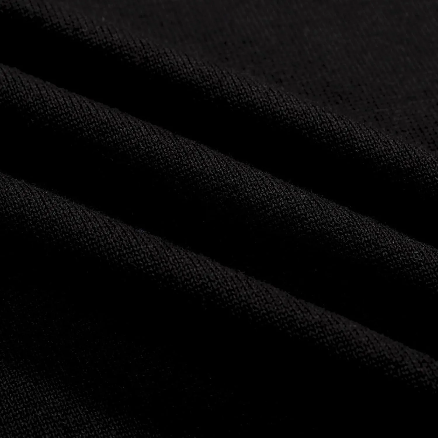 Customized Logo Solid Pattern Knitted Polo