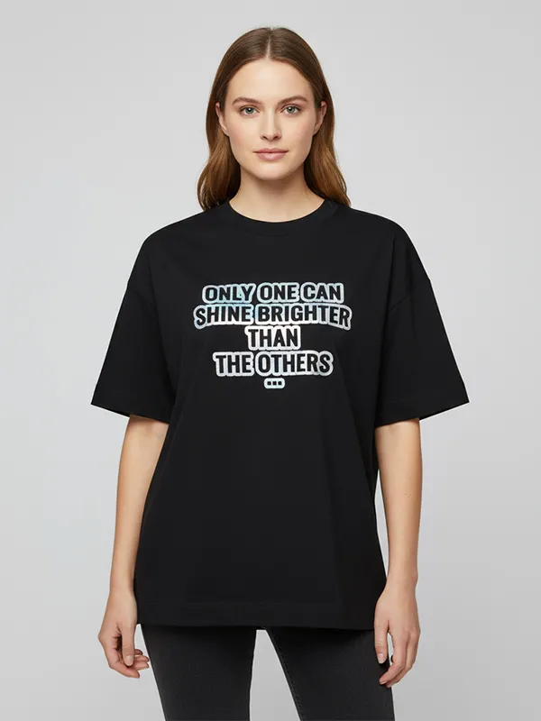 Custom Women's reflective letters printting pattern fashion T-shirt