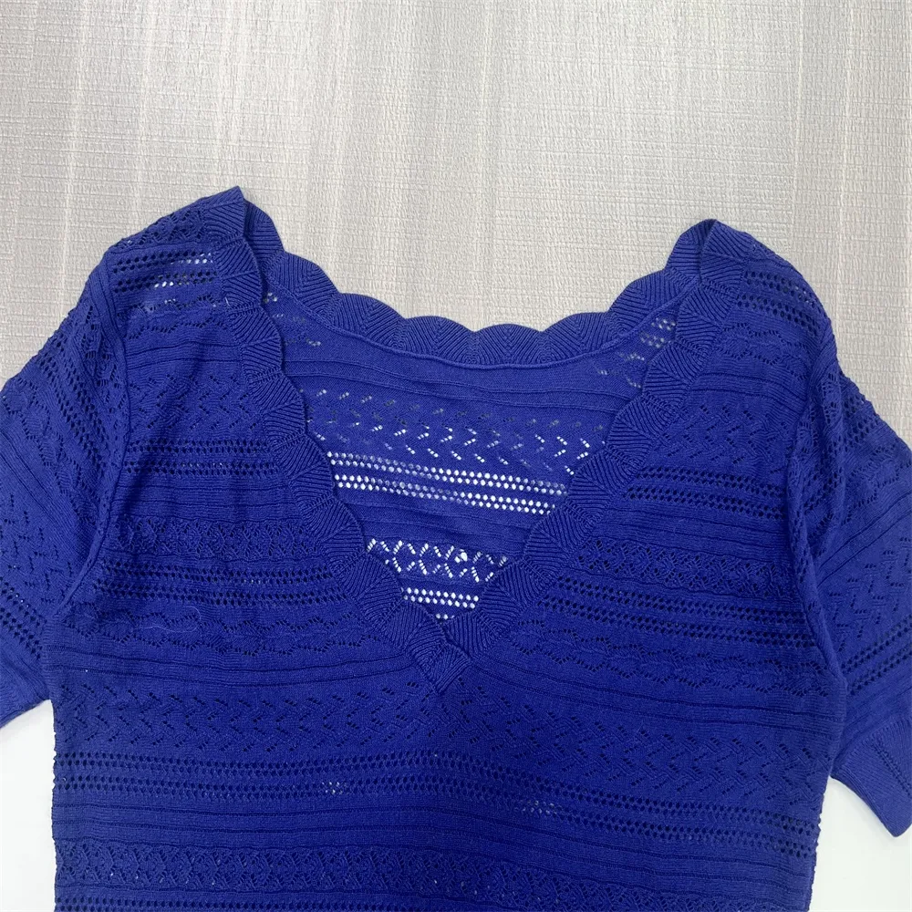 Women's Custom Hollow-Out Knitted Top: Scalloped V-Neck & Sleeves for Tailored Elegance