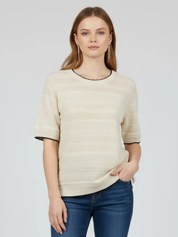 Customizable Contrast Trim Textured Knit T-Shirt: Crew Neck, Short Sleeve, Tailored Design