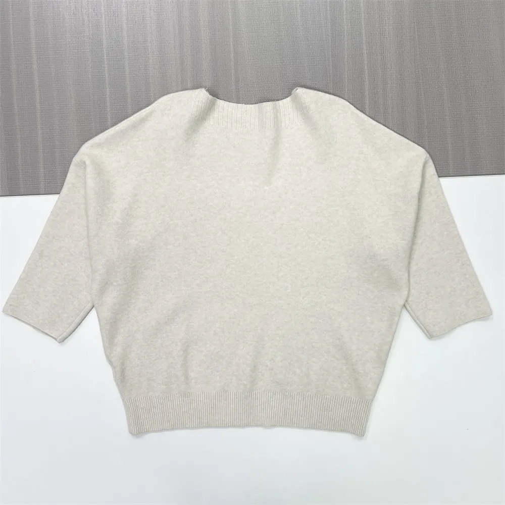 Custom Crew Neck Knit T-Shirt: 3/4 Sleeve, Oversized Fit, Minimalist Design