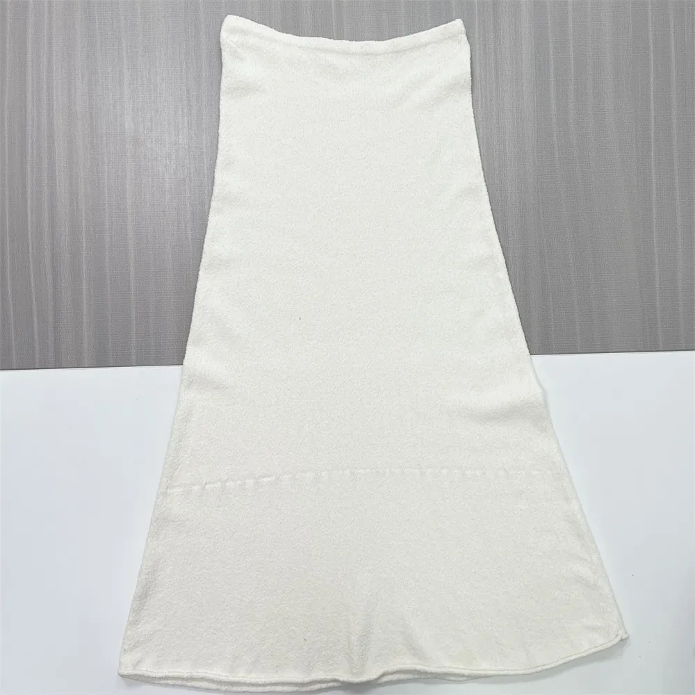 Customizable Textured Knit Midi Skirt: High-Waist, Flared Cut, Elegant Design