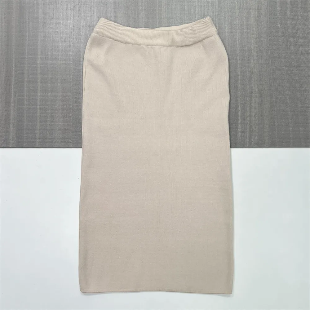 Customizable Knit Pencil Skirt: High-Waist, Midi Length, Minimalist Design