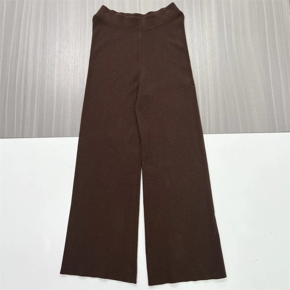 Customizable Knit Wide-Leg Pants: High-Waist, Relaxed Fit, Minimalist Design