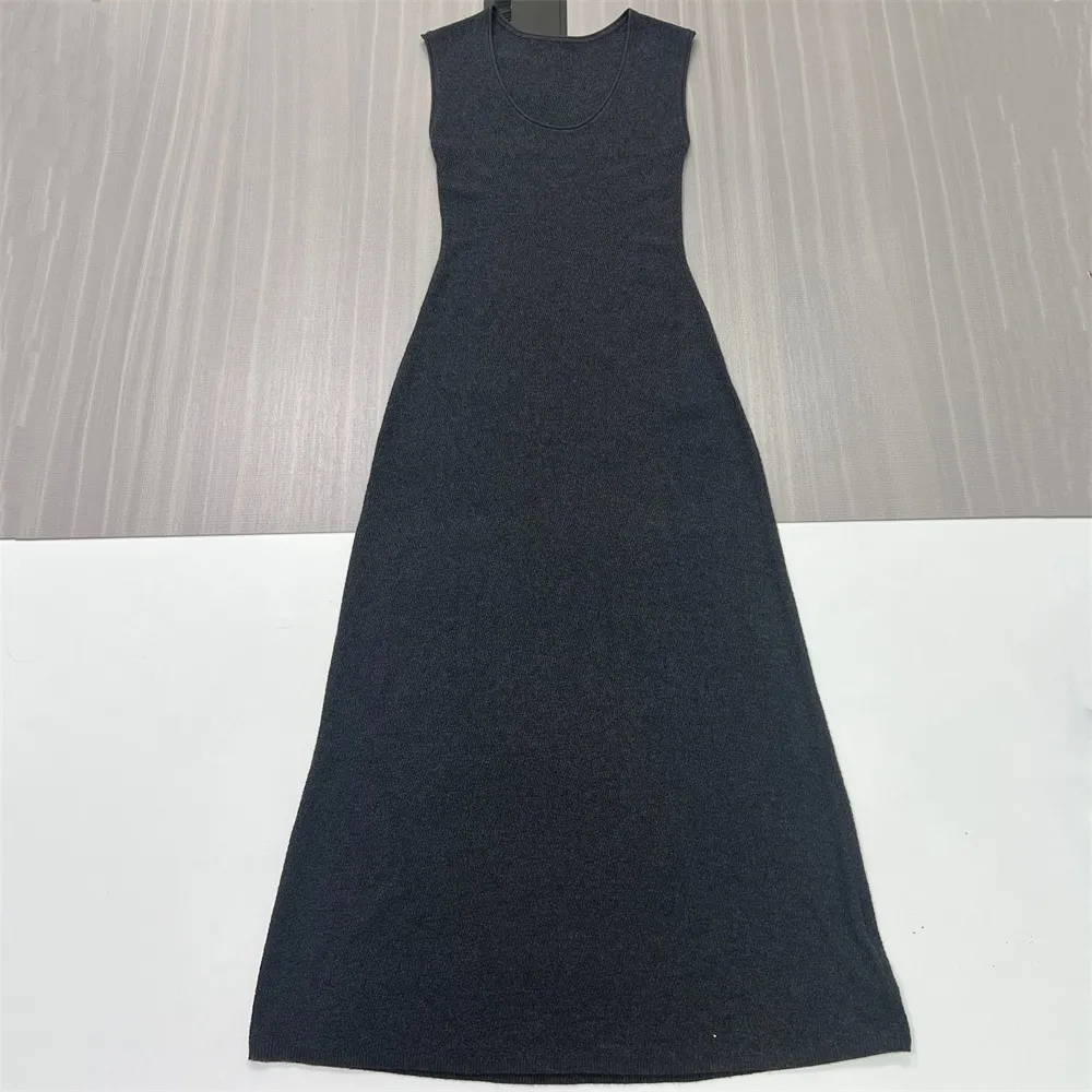 Customizable Women's Gray Knit Dress Set: Sleeveless Maxi + Cropped Cardigan, Elegant 2-Piece Design