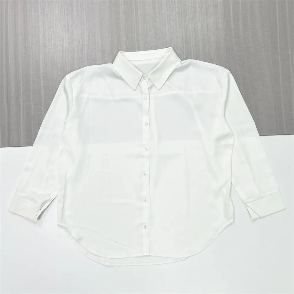 Men's White Silky Long-Sleeve Shirt: Smooth Fabric, Polished Formal-Casual Design