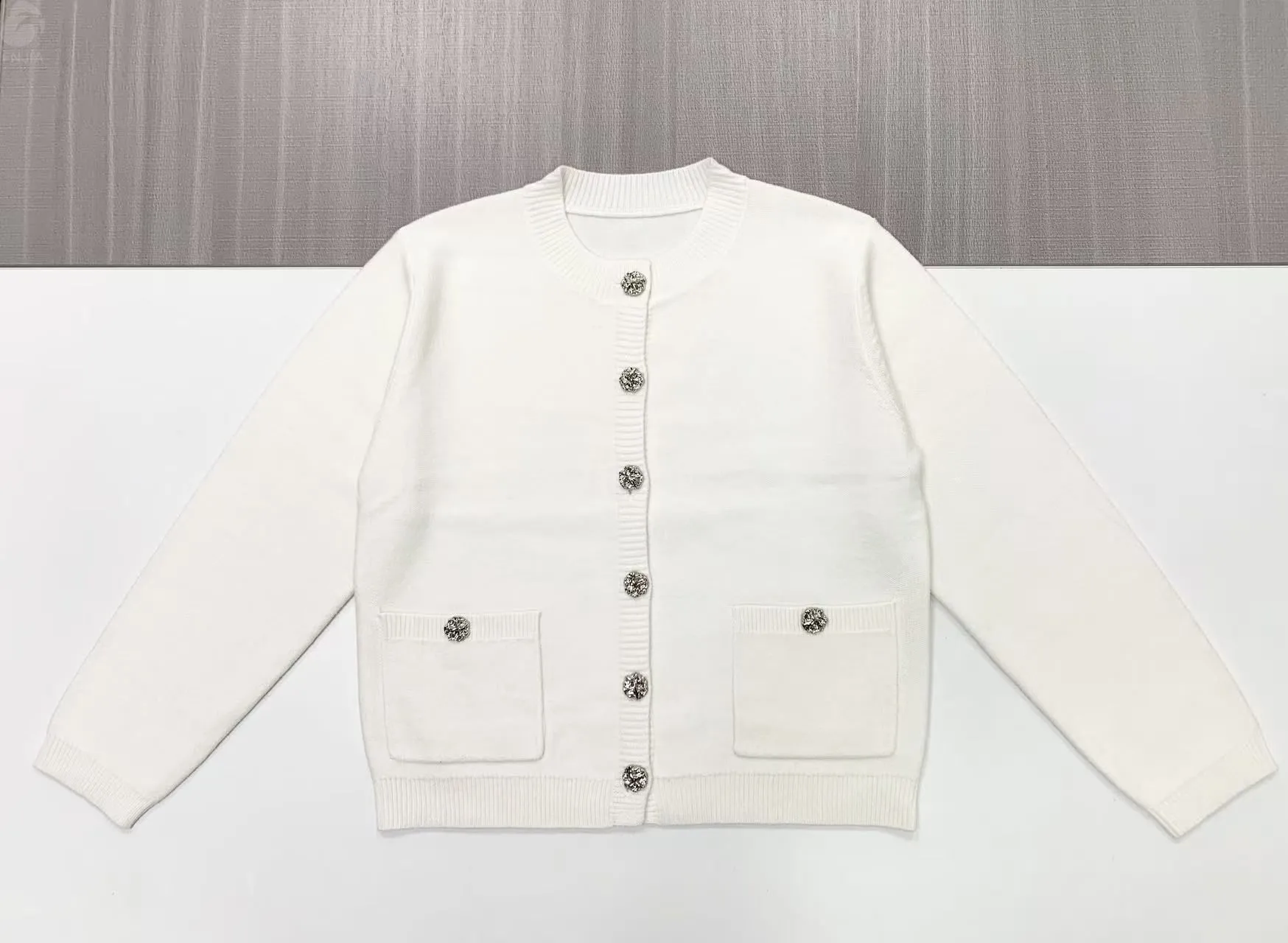 Women's White Embellished-Button Knit Cardigan - FNJIA Custom Apparel Service-FNJ250093