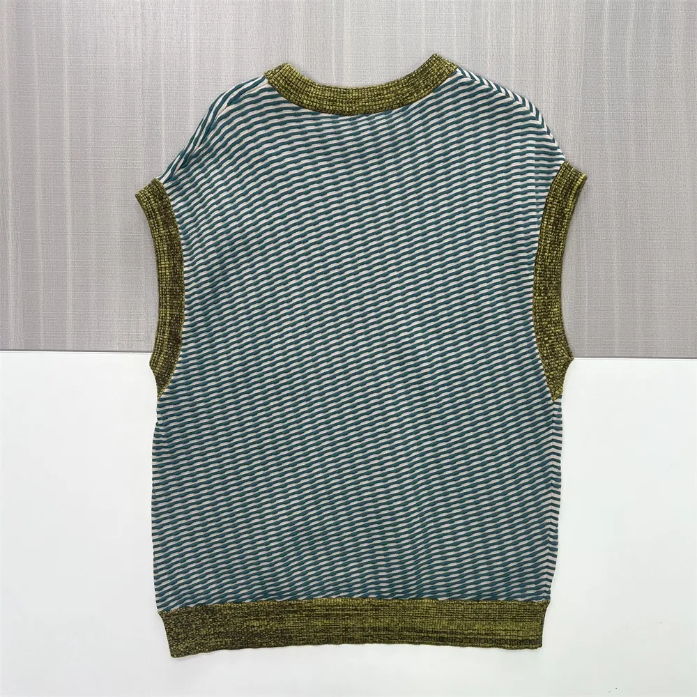 Women's Teal & Olive Wavy-Stripe Sleeveless Knit Top - Custom Contrast-Trim Design