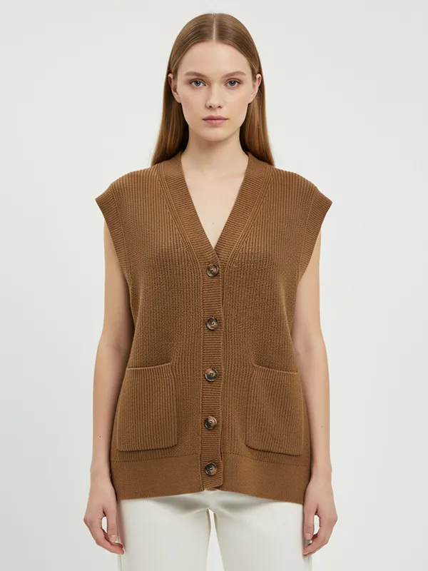 Women's Camel Ribbed V-Neck Button-Front Sleeveless Vest - Custom Refined Design