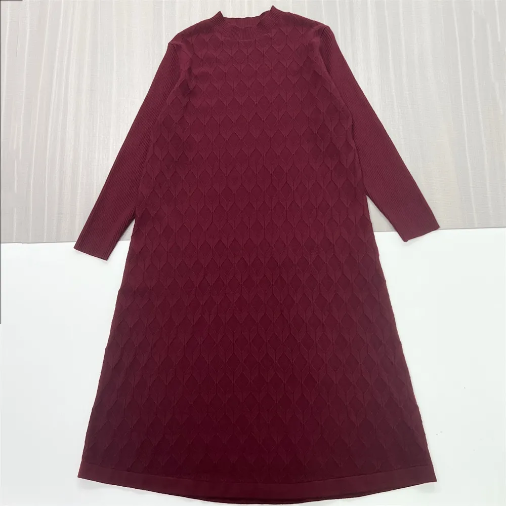 Women's Burgundy Diamond-Knit Oversized Maxi Dress - Custom Cozy Textured Design