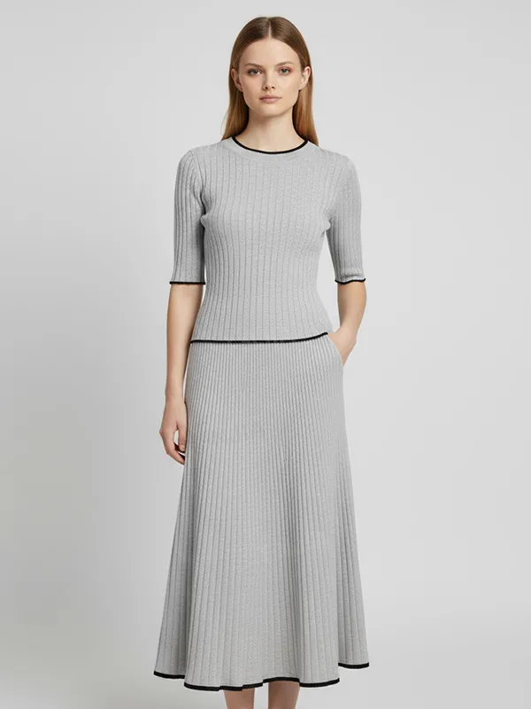 Women's Light Gray Ribbed Contrast-Trim Top & Skirt Set - Custom Modern Co-ord Design