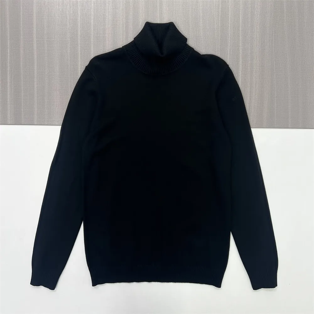 Women's Black Slim-Fit Turtleneck Sweater - Custom Timeless Basic Apparel