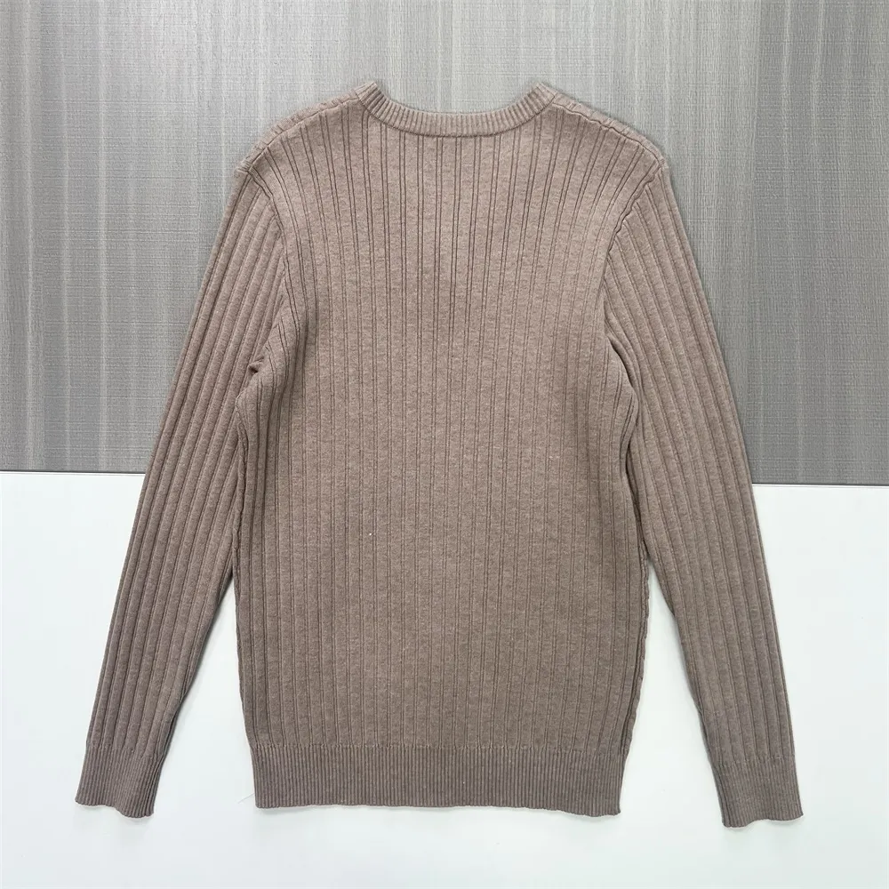 Women's Beige Cable-Knit V-Neck Long-Sleeve Sweater - Custom Textured Smart-Casual Apparel