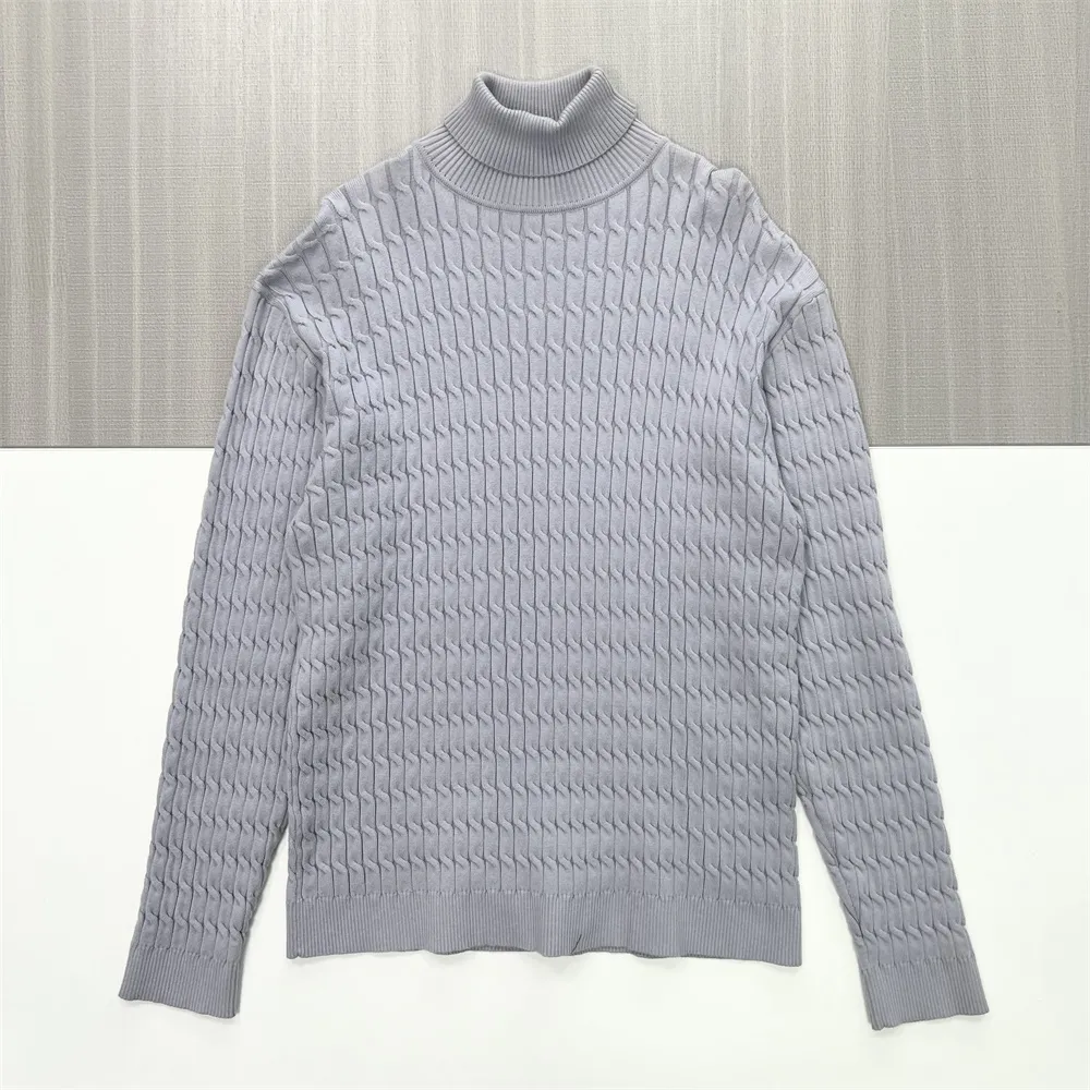 Women's Light Gray Oversized Turtleneck Sweater with All-Over Cable Knit - Custom Textured Casual Apparel