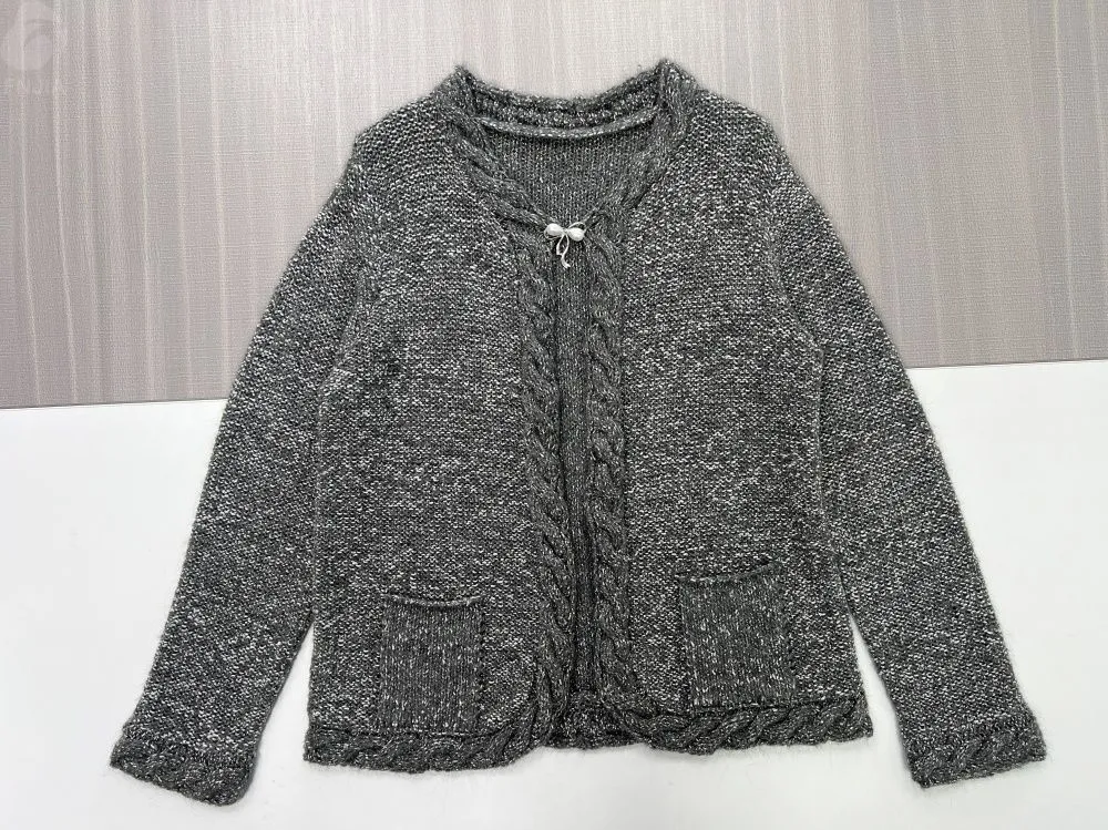 Women's Heather Grey Cable-Knit Open-Front Cardigan with Decorative Bow & Pockets