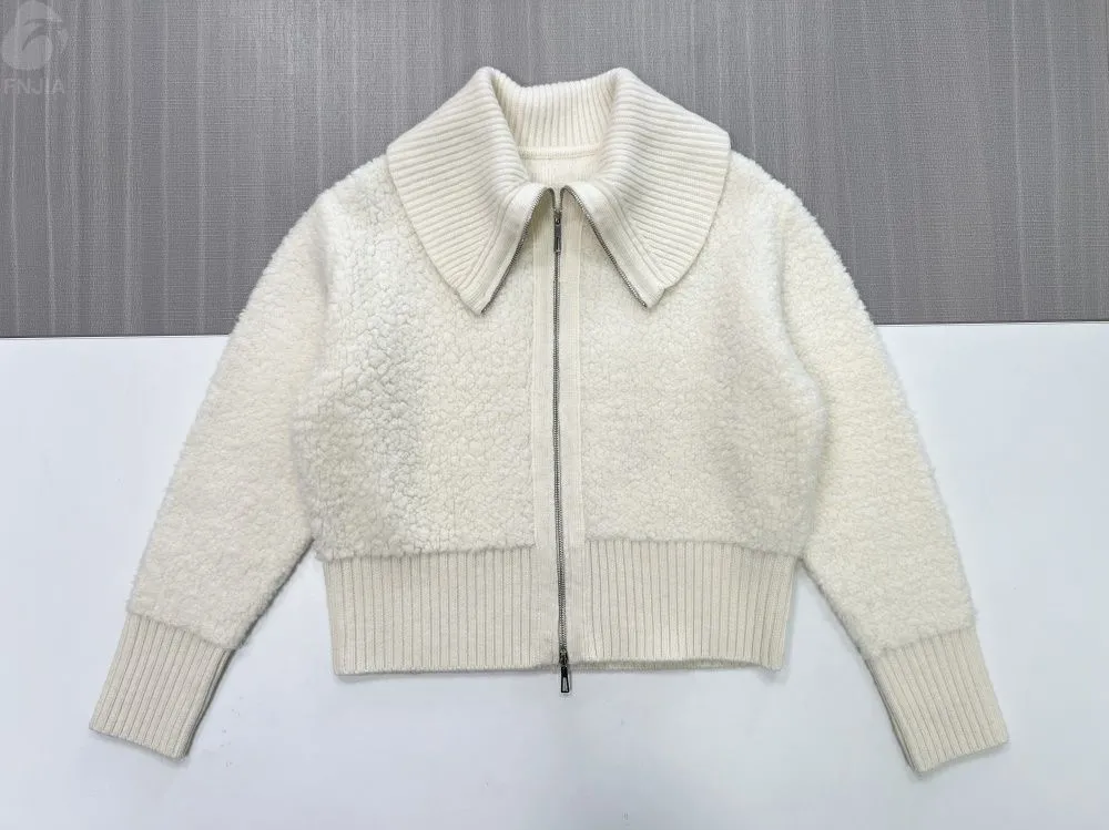 Women's Ivory Sherpa-Knit Cropped Jacket with Wide Collar & Full Zip
